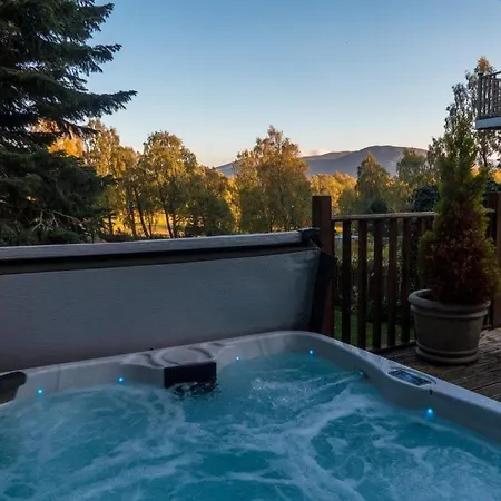 Red Squirrel Lodge Бот-оф-Гартен Экстерьер фото